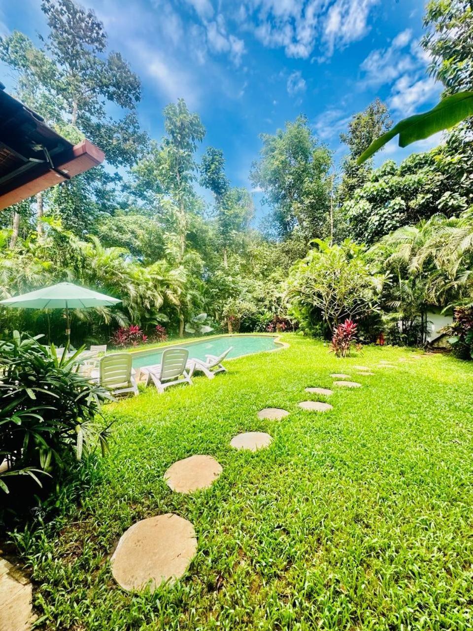The Island Pool Villa パナジ エクステリア 写真